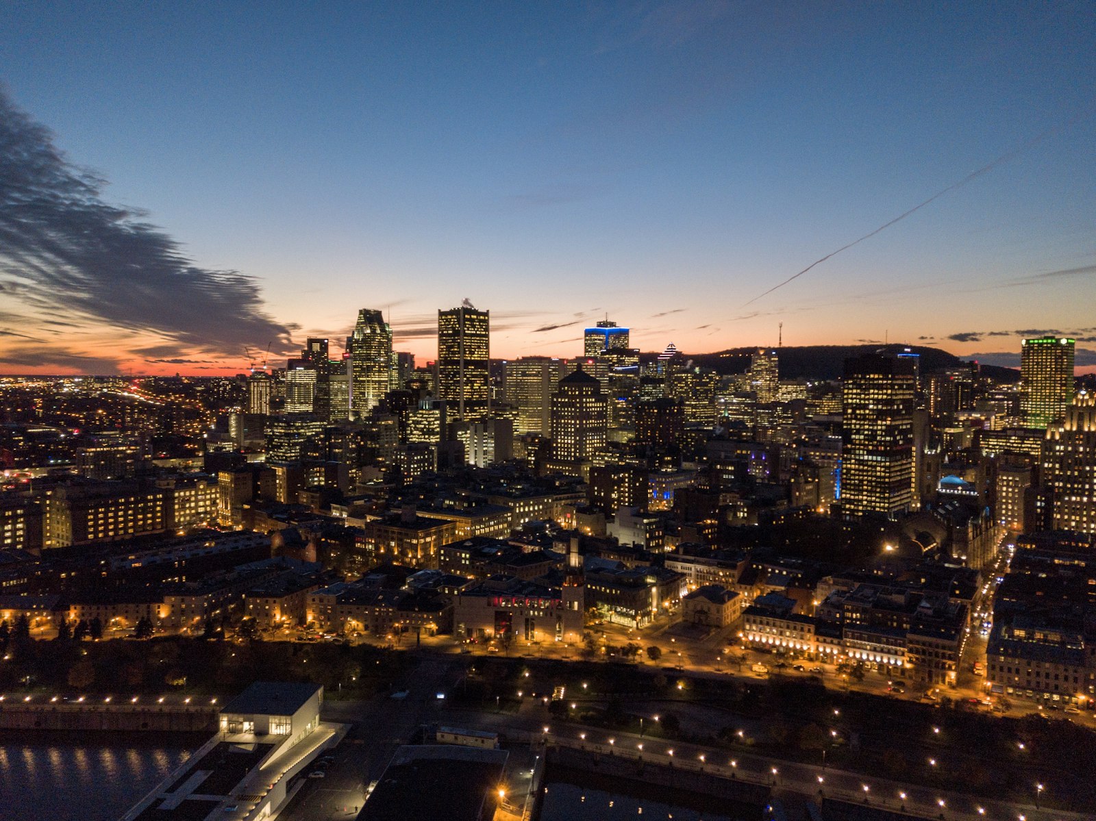 Montreal downtown skyline at sunset — best social media marketing agencies in Montreal